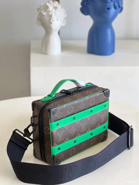 SOFT TRUNK LOUIS HANDLE VUITTON 0623